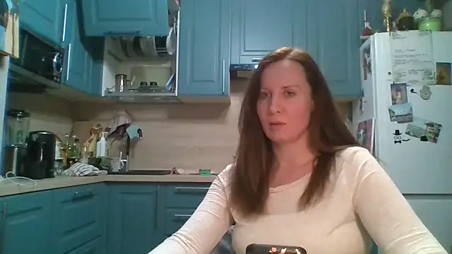 ALICAINWONDERLAND online show from 04-07-26, 07:03