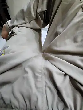 coupleyug online show from 09-16-25, 05:47