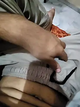 coupleyug online show from 09-18-25, 05:59