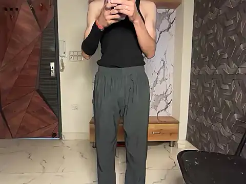 coupleyug online show from 03-22-26, 05:22