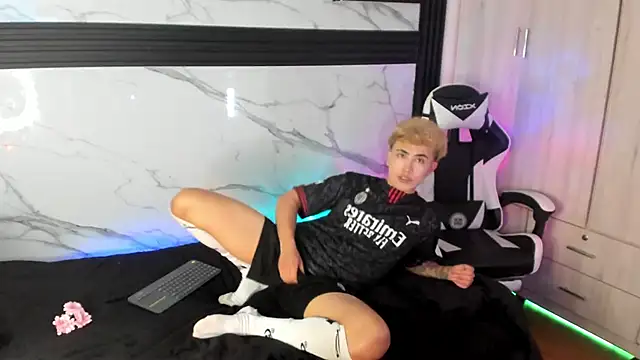 Saimonvela online show from 11-05-25, 01:38