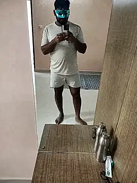 Snapshot of Mr_Batting_Man chatting on 11-09-25, 07:39 Mr Batting Man online show from 11-09-25, 07:39