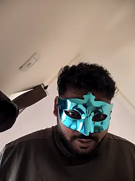 Snapshot of Mr_Batting_Man chatting on 11-11-25, 02:44 Mr Batting Man online show from 11-11-25, 02:44