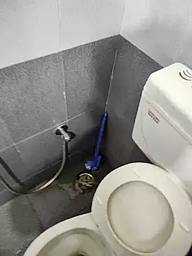 Snapshot of Mr_Batting_Man chatting on 11-13-25, 05:12 Mr Batting Man online show from 11-13-25, 05:12