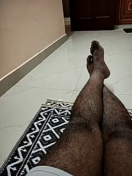 Snapshot of Mr_Batting_Man chatting on 12-01-25, 02:00 Mr Batting Man online show from 12-01-25, 02:00