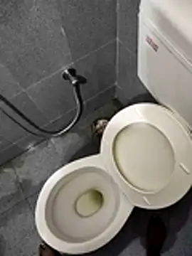 Snapshot of Mr_Batting_Man chatting on 12-19-25, 06:48 Mr Batting Man online show from 12-19-25, 06:48