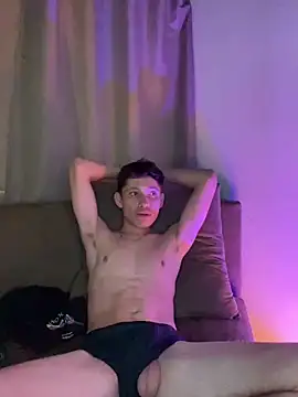 Snapshot of elfernh chatting on 09-26-25, 06:56 elfernh online show from 09-26-25, 06:56