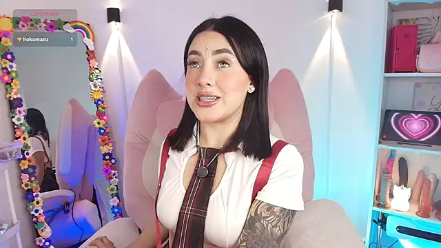 justonecute online show from 04-01-26, 03:29