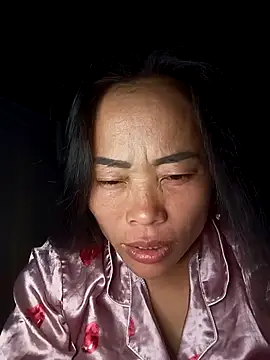 CoMay003 online show from 10-28-25, 03:36