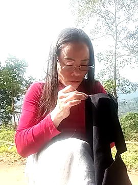 CoMay003 online show from 11-24-25, 02:33