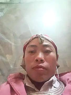 CoMay003 online show from 02-03-26, 10:53