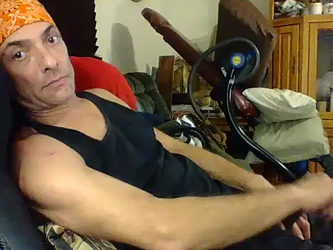 Snapshot of dicinyou80 chatting on 11-23-25, 11:59 dicinyou80 online show from 11-23-25, 11:59