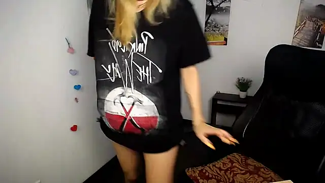 PeppyMia online show from 10-20-25, 06:25