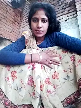 Snapshot of MISS-KAYA chatting on 10-24-25, 01:57 MISS-KAYA online show from 10-24-25, 01:57