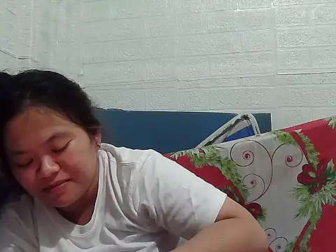 Snapshot of cris_sweety chatting on 10-17-25, 07:22 cris sweety online show from 10-17-25, 07:22