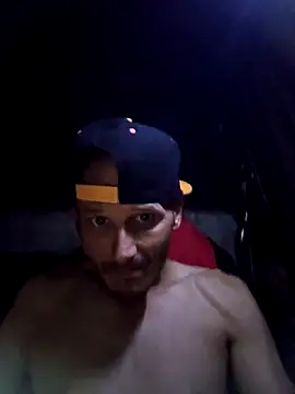 Romance32 online show from 10-30-25, 03:41