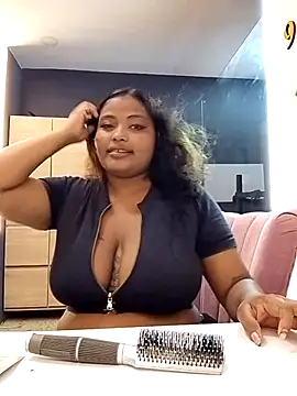 Cristal hott1 online show from 02-17-26, 07:20