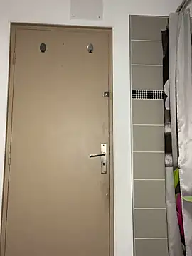 Snapshot of dasilva_elsa21 chatting on 11-05-25, 10:10 dasilva elsa21 online show from 11-05-25, 10:10