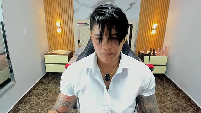 KAROLLJONES1 online show from 04-24-26, 07:16