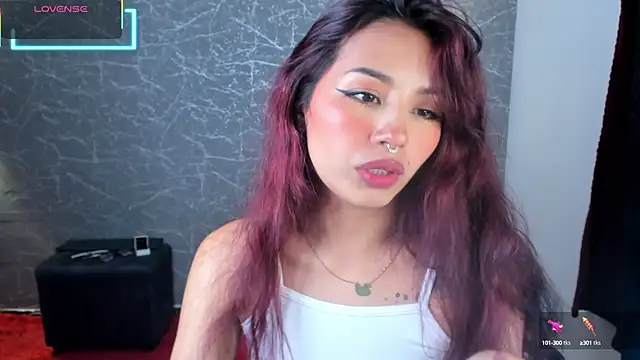 Snapshot of Miss_Charlottet chatting on 10-22-25, 09:36 Miss Charlottet online show from 10-22-25, 09:36