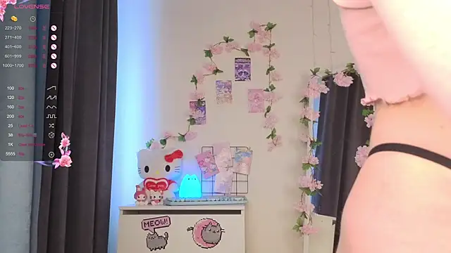 roxydolll online show from 07-14-26, 02:05