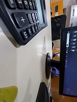 Snapshot of kiss_like_choco11 chatting on 09-17-25, 11:23 kiss like choco11 online show from 09-17-25, 11:23