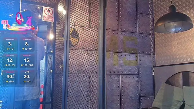 Snapshot of AlanCutee chatting on 10-29-25, 11:23 AlanCutee online show from 10-29-25, 11:23