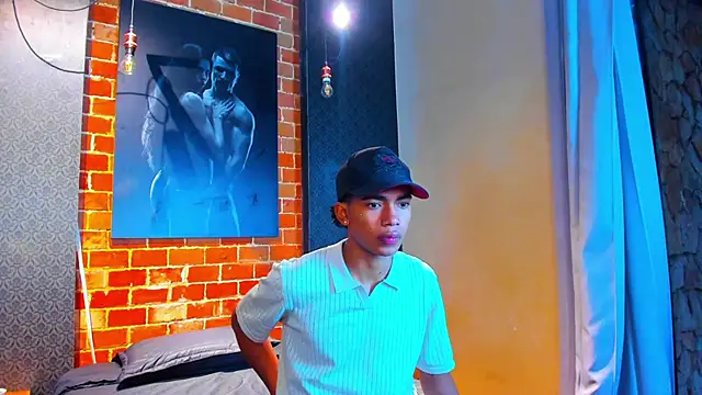 Snapshot of AlanCutee chatting on 11-04-25, 12:04 AlanCutee online show from 11-04-25, 12:04