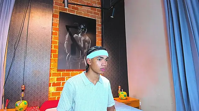 Snapshot of AlanCutee chatting on 11-14-25, 11:42 AlanCutee online show from 11-14-25, 11:42