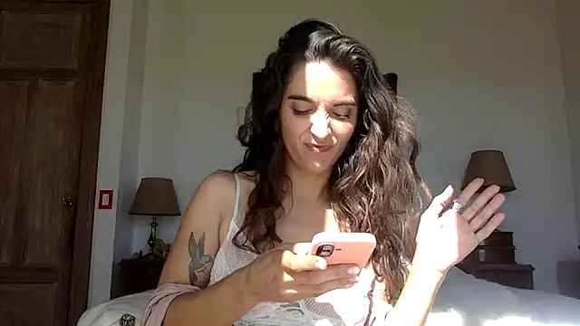 Snapshot of venuslibre chatting on 09-26-25, 01:15 venuslibre online show from 09-26-25, 01:15