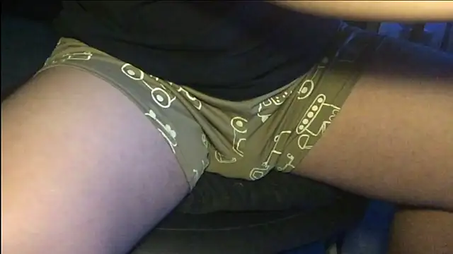 Snapshot of MinhTuan2002 chatting on 11-23-25, 08:19 MinhTuan2002 online show from 11-23-25, 08:19