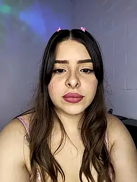 Nahomy cm online show from 12-05-25, 08:38