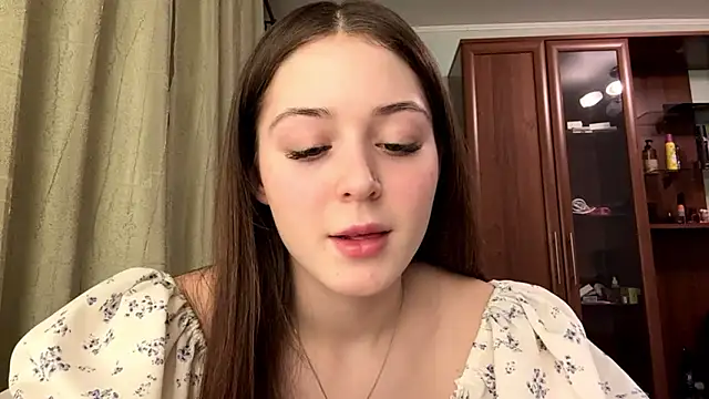 Adel strongwoman online show from 02-18-26, 06:37