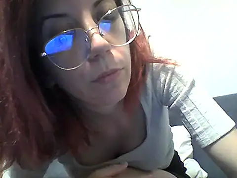 Anayssa  online show from 09-10-25, 09:15