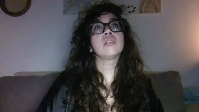 GypsyMamacita online show from 09-16-25, 01:50