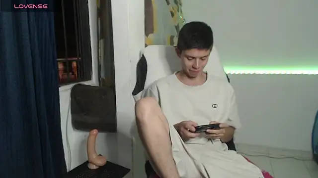 JhoanVelezModel online show from 10-16-25, 03:07
