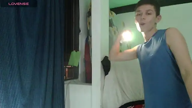 JhoanVelezModel online show from 10-18-25, 03:09