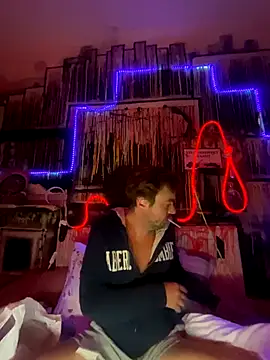 3615-ULLA online show from 10-27-25, 05:55