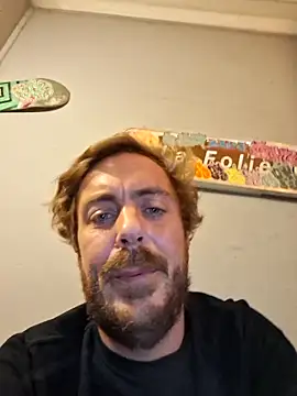 3615-ULLA online show from 11-21-25, 05:11