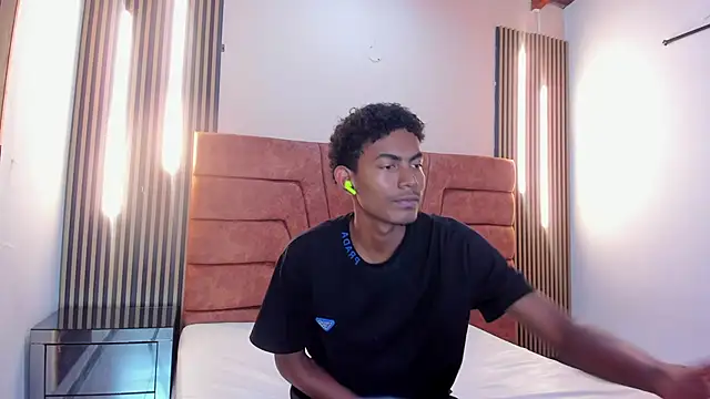 FYKMOR 1 online show from 09-22-25, 03:52