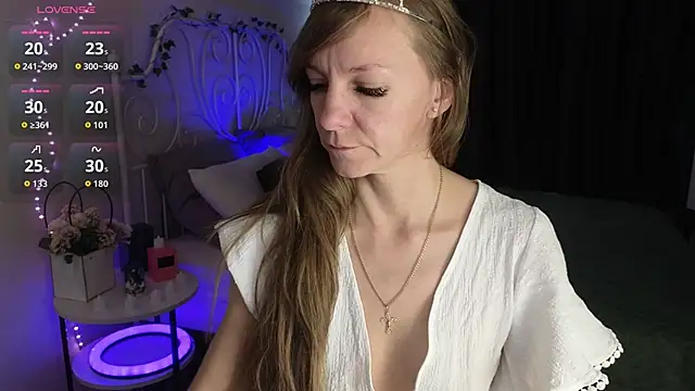 Snapshot of Jesica_mooon chatting on 11-17-25, 01:33 Jesica mooon online show from 11-17-25, 01:33