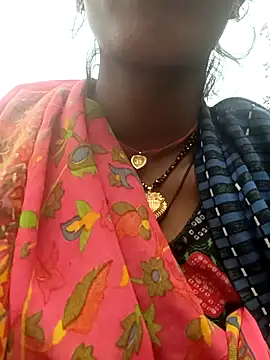 Juhi chawla online show from 10-29-25, 04:04