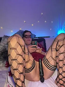 Nadja Noir online show from 01-06-26, 08:40