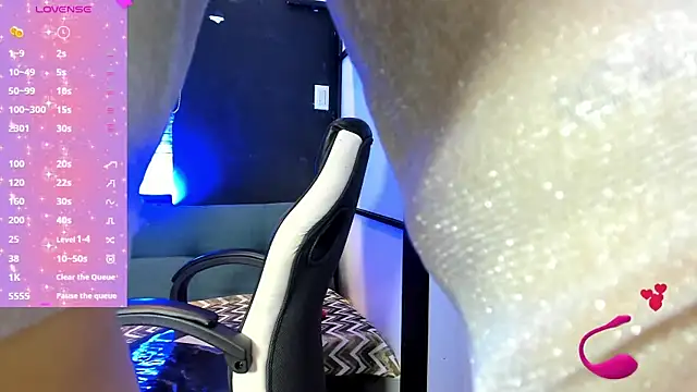 SamaraAnders  online show from 11-12-25, 04:46