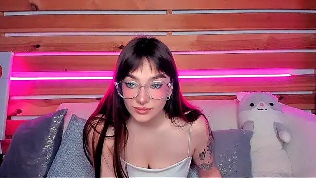 Emily Tylerr online show from 09-25-25, 01:31