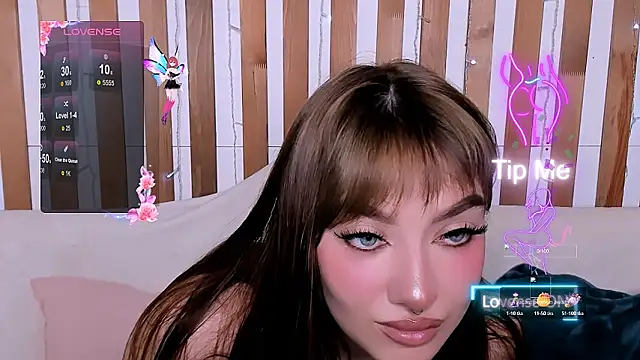 Emily Tylerr online show from 10-10-25, 06:56