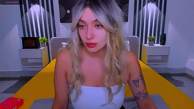 Emily Tylerr online show from 03-13-26, 01:01