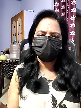 Snapshot of mallu-lover chatting on 09-23-25, 02:36 mallu-lover online show from 09-23-25, 02:36