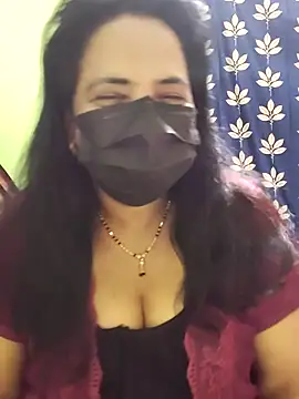Snapshot of mallu-lover chatting on 10-11-25, 05:22 mallu-lover online show from 10-11-25, 05:22