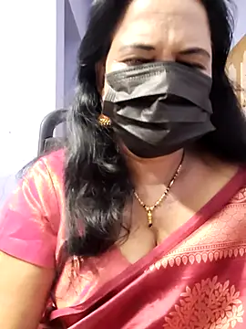 Snapshot of mallu-lover chatting on 10-14-25, 12:44 mallu-lover online show from 10-14-25, 12:44